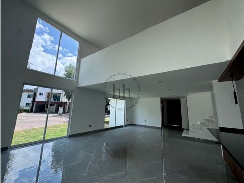 casa en venta atras de atras de plaza san diego