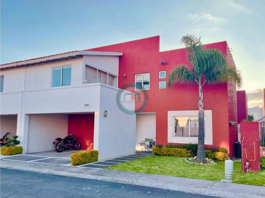 Casa en Venta en Metepec Terralta Residencial Av Edo México Alberca -  $4,700,000 MXN