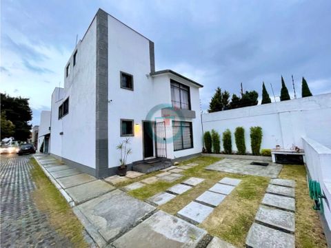 casa en venta en metepec en residencial en excelente ubicacion esquina