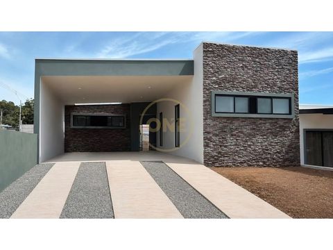 casa en venta en san isidro de san ramon