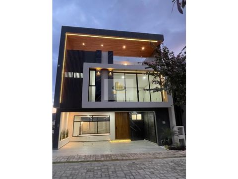 casa nueva en esquina y recamara en pb en lomas de angelopolis