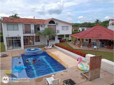 casa quinta con piscina privada entre piscilago y lagosol en melgar
