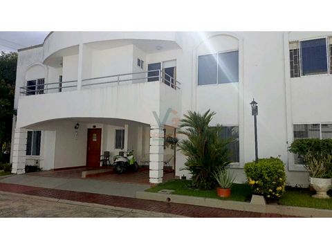 casa en venta conjunto cerrado en la castellana monteria
