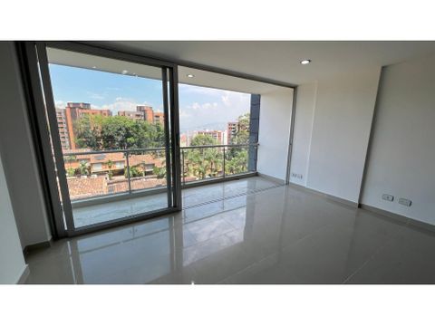 exclusivo apartamento en venta en unidad cerrada en envigado hb