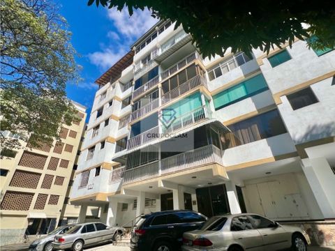 en venta o alquiler apartamento en santa eduvigis sucre caracas