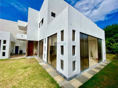 escazu casa moderna en venta independiente