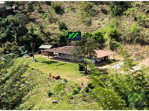 finca en vent en san vicente 3900 m2 450 millones escritura 100