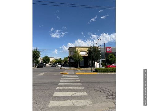 local comercial en av belgrano