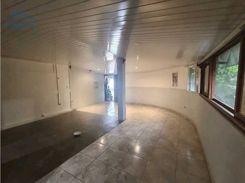 local comercial en las colinas