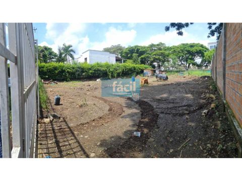 lote en pance av la maria abajo de av canas gordas