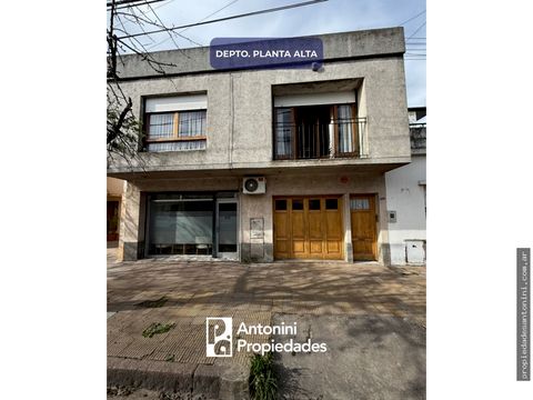 plaza italia importante esquina dividida en 3 uf