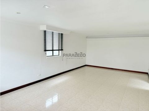 se arrienda casa en la castellana
