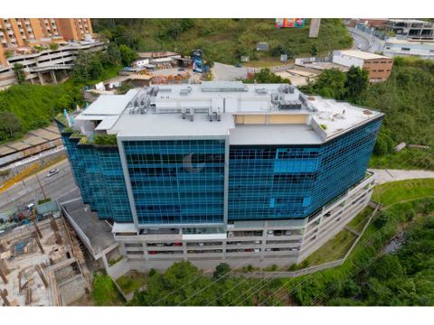 se vende oficina 216 m2 en el centro empresarial torre q