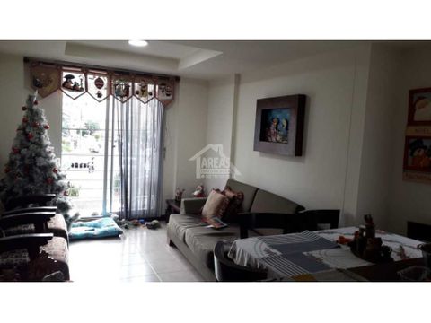 se vende apartamento en la 10 norte armenia