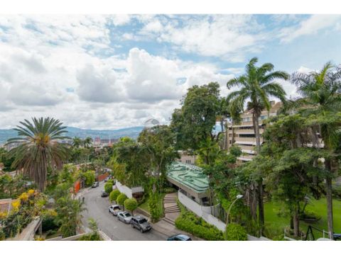 se vende apartamento 416 m3 en la urbanizacion altamira