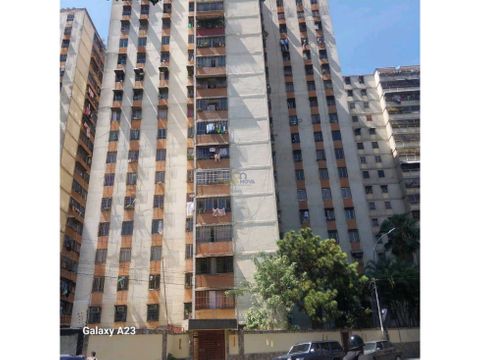 se vende apto 7423m2 3h1b1e catia