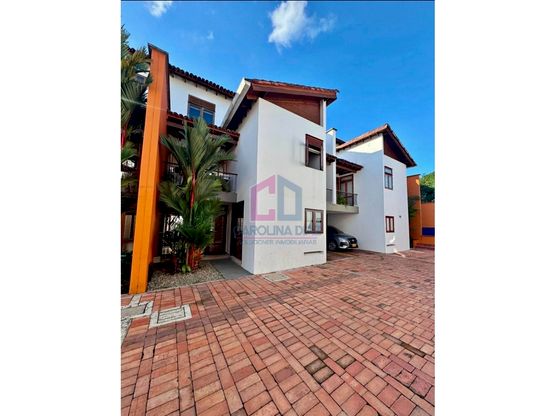Se vende casa en el caudal