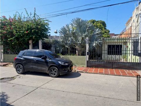 se vende casa lote con medidas de 14x32 medianera los alcazares