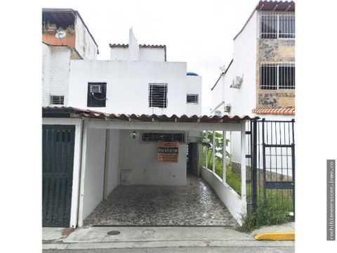 se vende casa quinta en la urbanizacion altos de copacabana