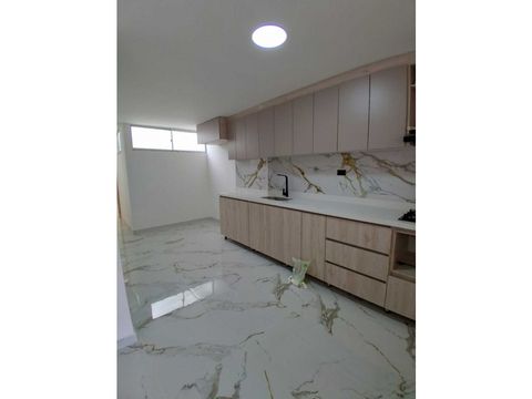 se vende exclusivo y amplisimo penthouse en el sector de cabanas