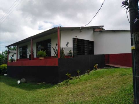 se vende finca en via quimbaya