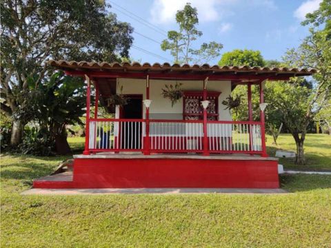 se vende finca suburbana sector la herradura tebaida quindio