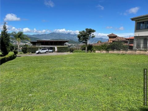 se vende lote en colinas de montealegre