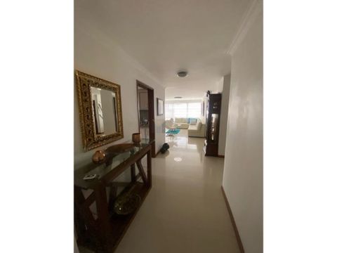 en venta super apartamento remodelado alamos pereira