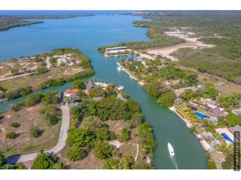 se venden casas condominio marina de baru