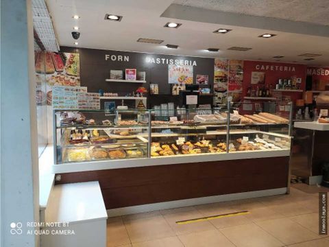 traspaso de panaderia degustacion con salida de humos en les corts