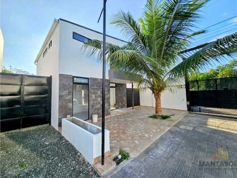 manta azul villa uxmal vendo casa nueva con patio con 3 dormitorios
