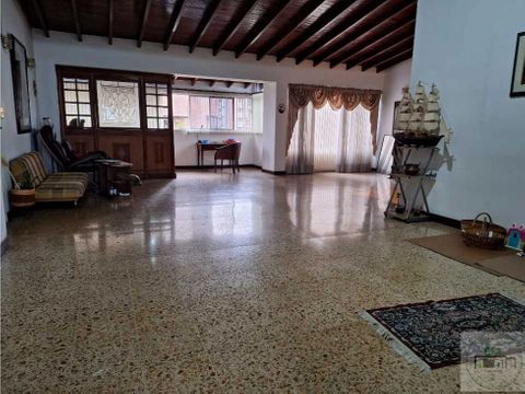 vendo apartamento en laureles 186m2 ceca de la iglesia santa teresita