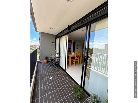 vendo apto en rionegro 525mm area60mt2 piso8 2habit 2banos 1 parquead