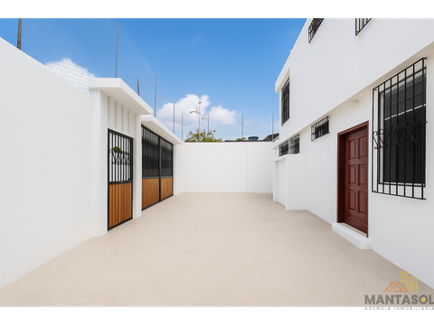 casa remodelada de 6 dormitorios en las brisas manta