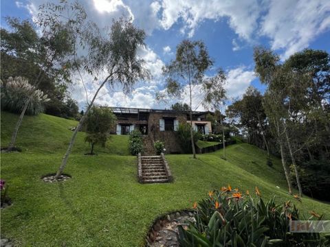 vendo casa en mirador de la represa con hermoso lote y diseno frances