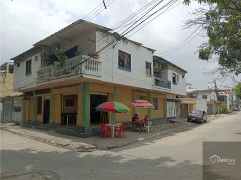 vendo casa rentera en guayacanes con local