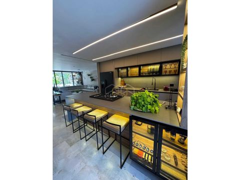 vendo espectacular apartamento cerca al tesoro