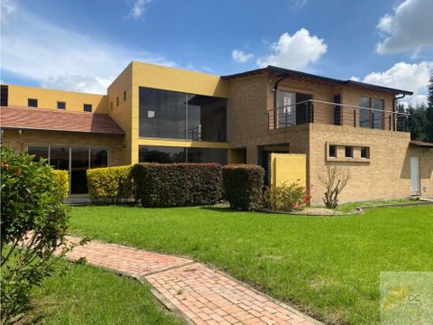 vendo o rento casa campestre amplia zona verde