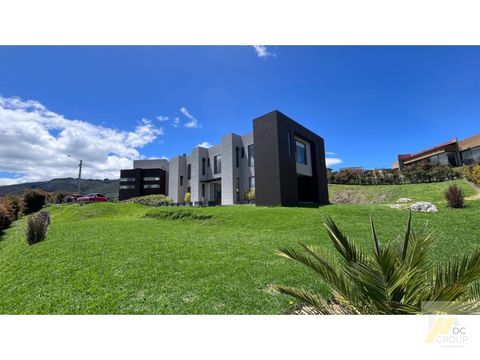 vendo espectacular casa con excelente vista al valle de sopo