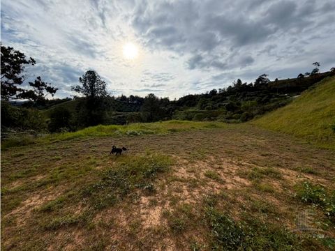 vendo lote en parcelacion en el retiro monte sereno