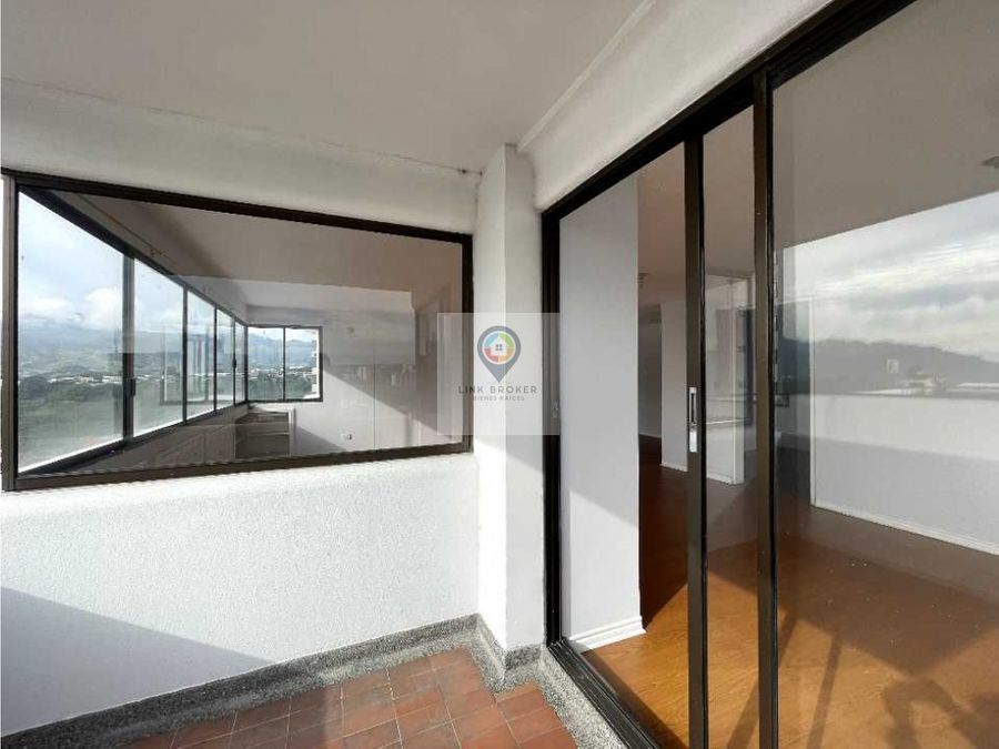 venta apartamento excelente vista balcon amplio pereira risaralda