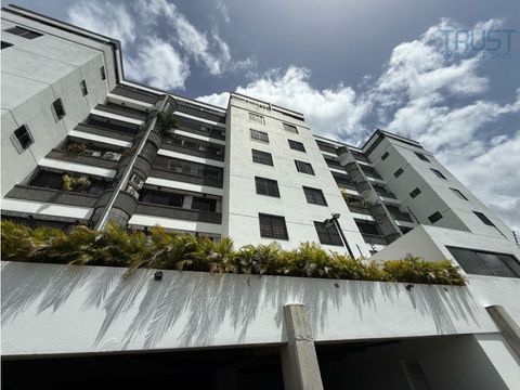 venta duplex urb miranda 140mts2 3h 3b 3pe