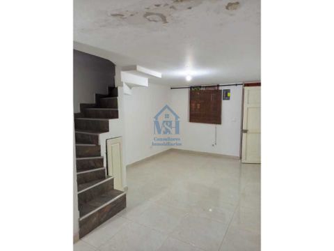 venta de hermosa casa 58 mt aprox 3 niveles bello niquia