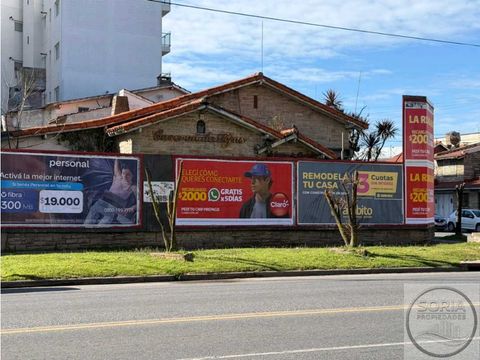venta de lote 17x17 sobre av independencia e ituzaingo