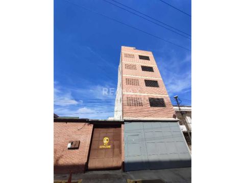 venta y alquiler edificio comercial nuevo en catia 2000m2