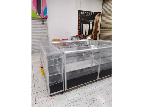 alquiler isla local promocion en centro comercial belleza plaza
