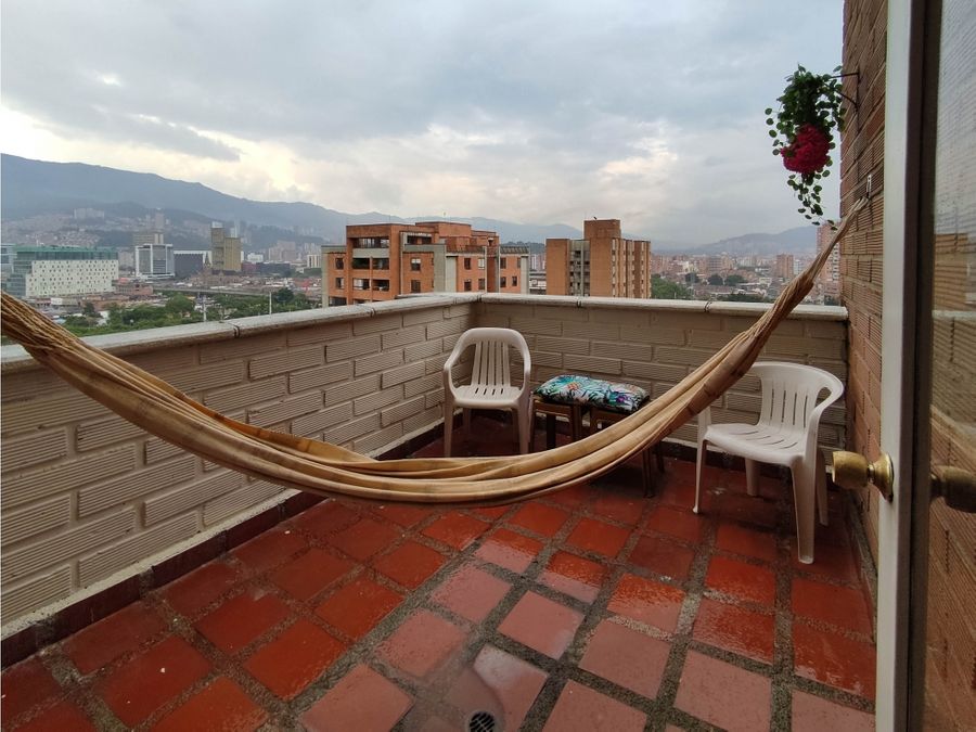 apartamento en laureles suramericana con terraza