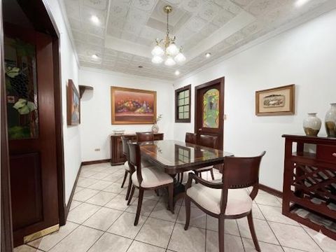 casa en venta en guayabos de curridabat