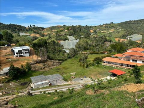 vencambio finca vereda las cruces santuario antioquia