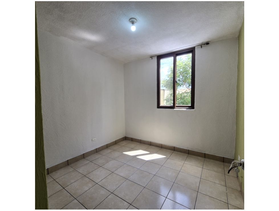 Casa en Venta en Villa Atlantis, Zona 17, Guatemala - Miniatura 9